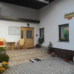 & Preseren Casa de hóspedes 3*