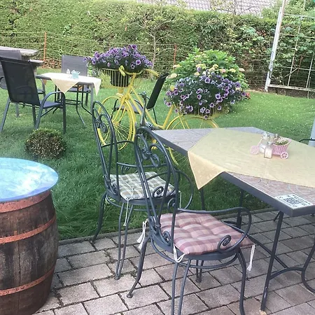 Gæstehus & Preseren 3*