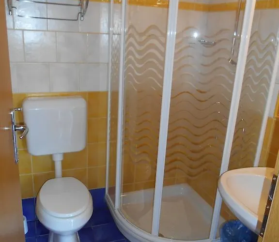 普瑞森仁公寓 3* 布莱德