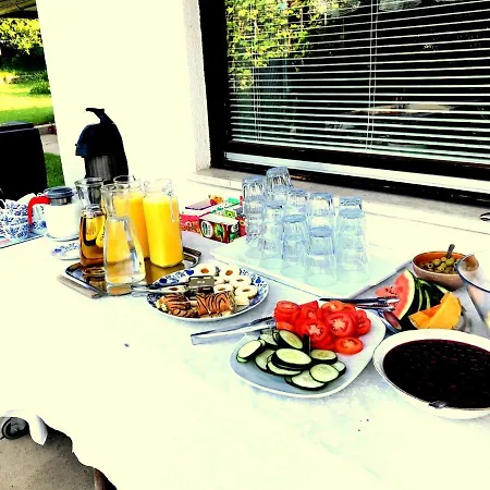 Gasthuis & Preseren 3*