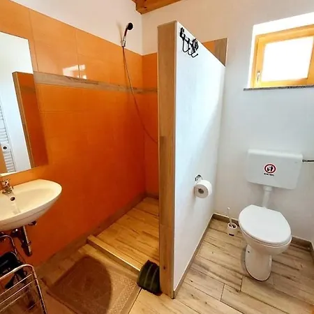 Gasthof & Preseren 3*