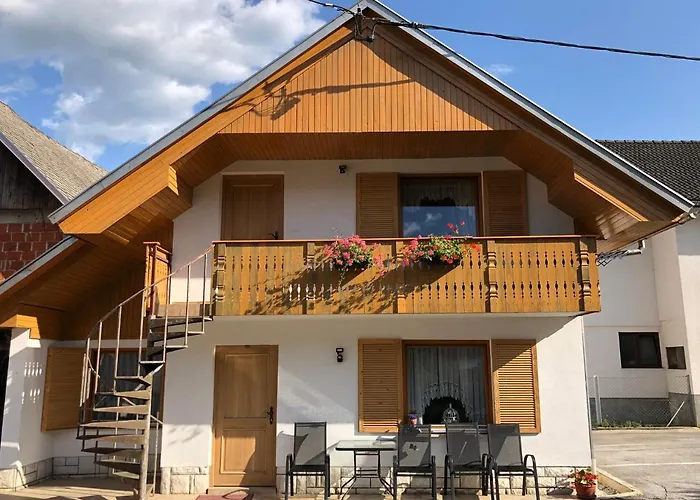 Hiša za goste & Preseren