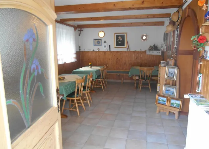 Hiša za goste & Preseren